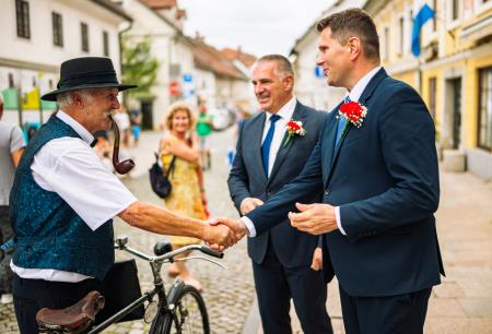 Povorka ob dnevih narodnih noš in oblačilne dedščine (112)